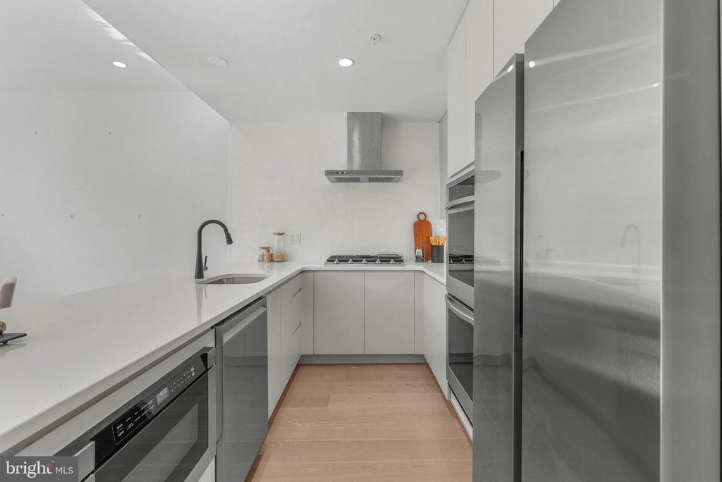 635 N 7TH STREET Unit: C2B