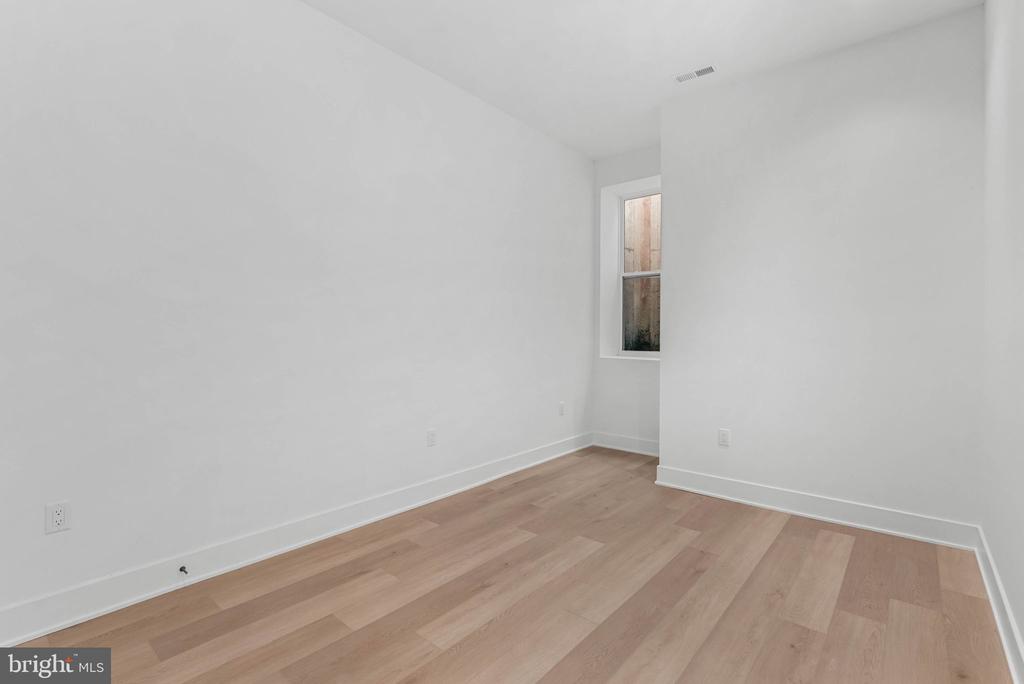 635 N 7TH STREET Unit: C2B