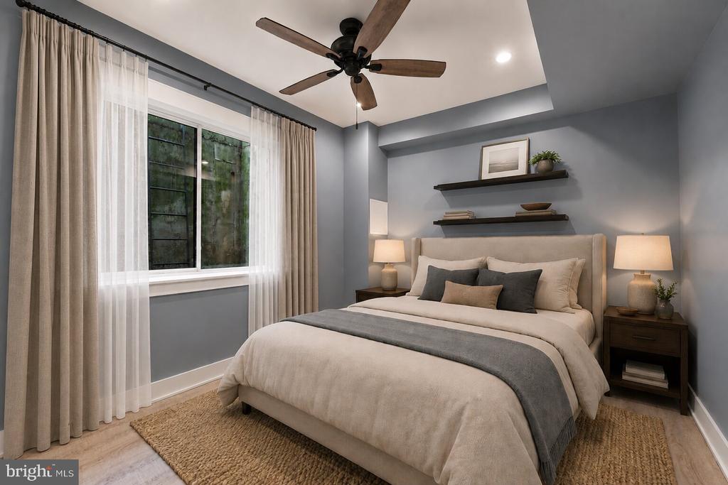 1647 E EYRE STREET Unit: 1