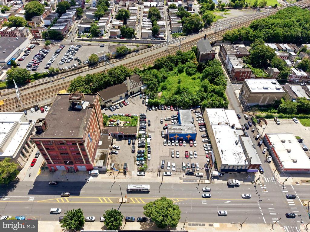 2509-2537 N BROAD STREET