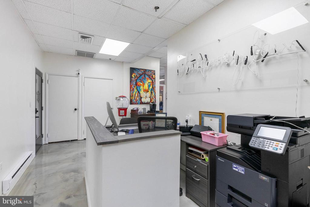 1420 LOCUST STREET Unit: 420