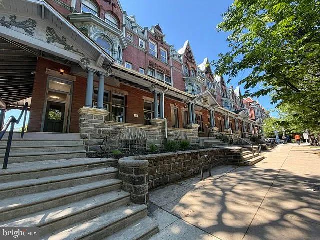 3420 POWELTON AVENUE Unit: 3B