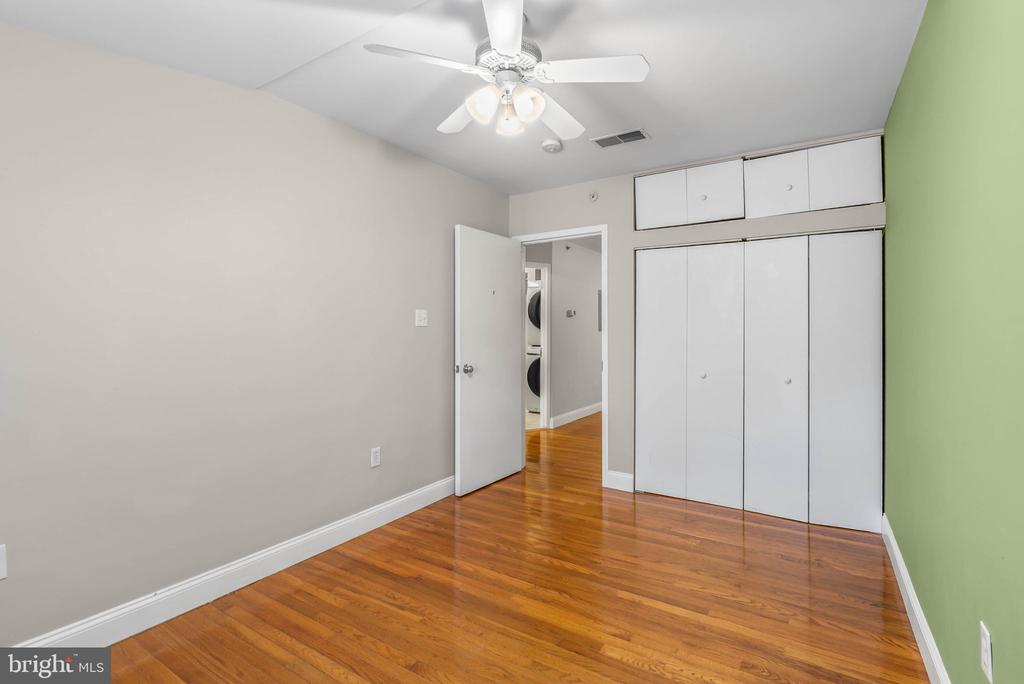 303 S 11TH STREET Unit: 15