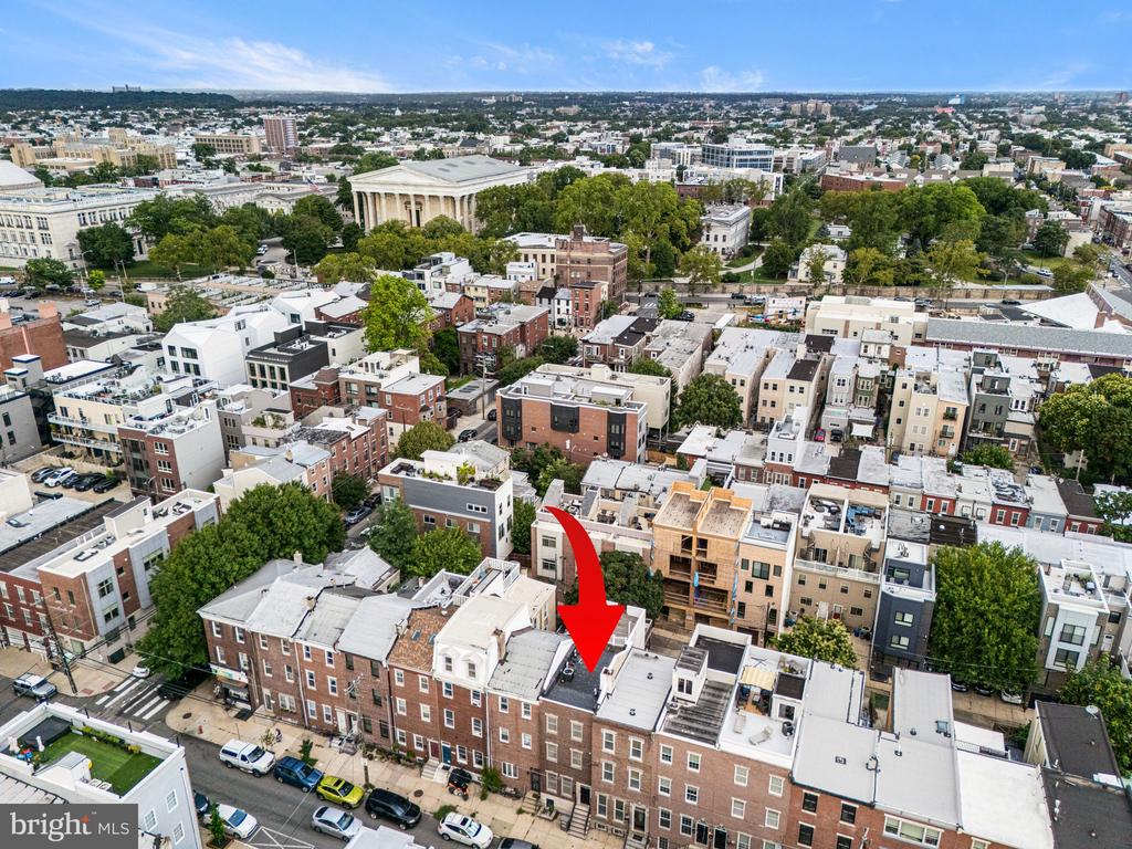 1931 POPLAR STREET Unit: B