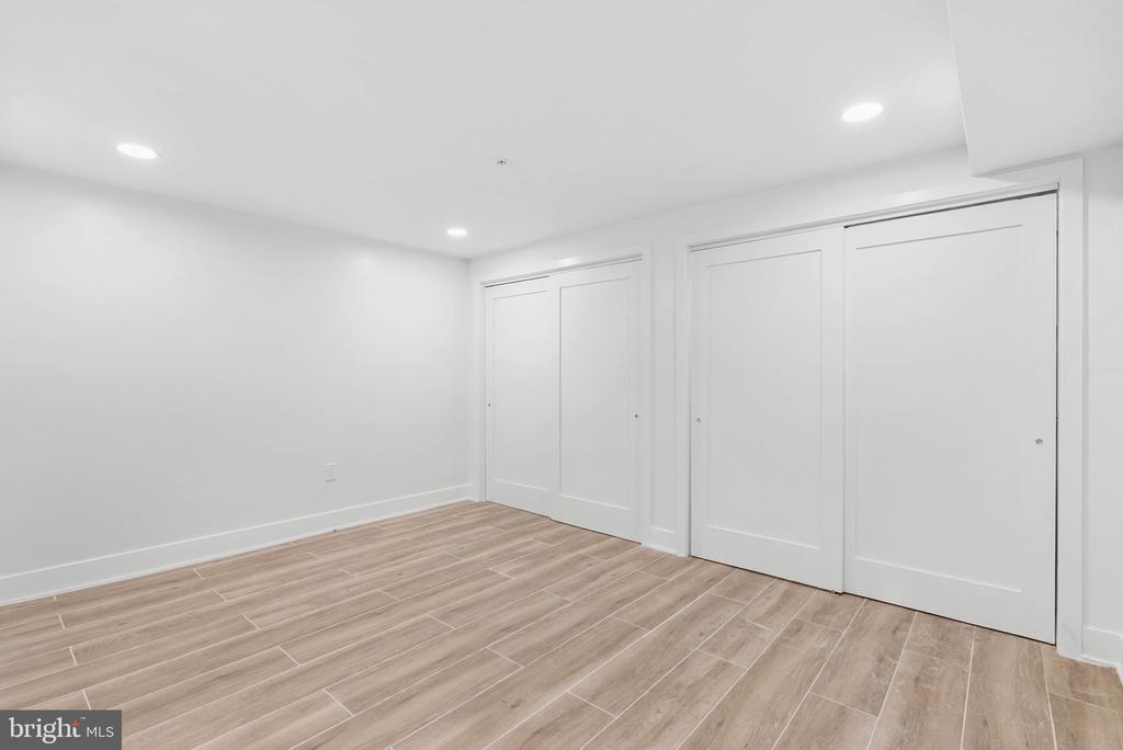 741 N CAPITOL STREET