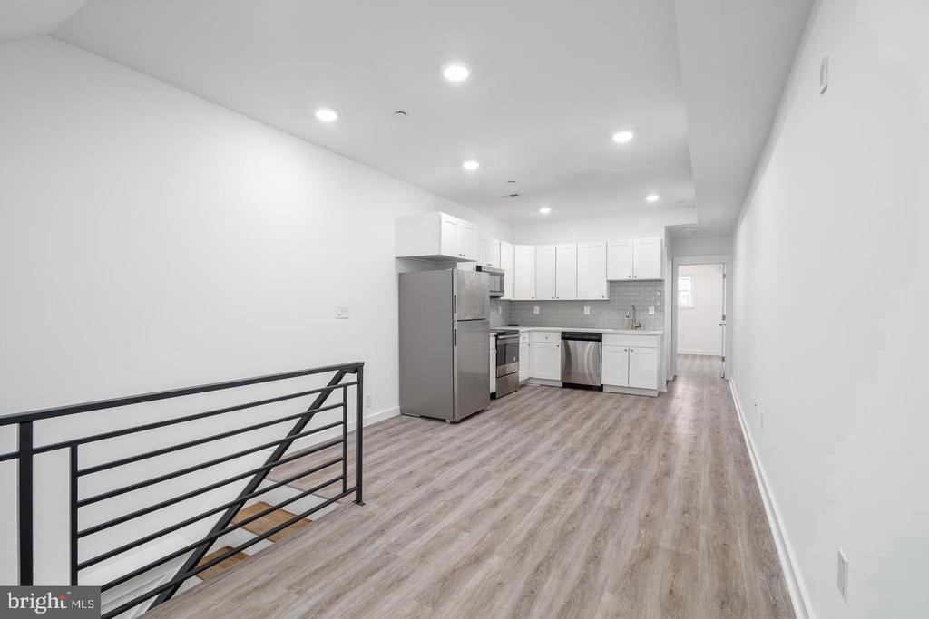 3424 WALLACE STREET Unit: 1