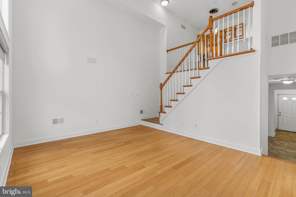1003 N 3RD STREET Unit: B