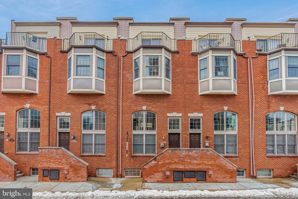 1003 N 3RD STREET Unit: B