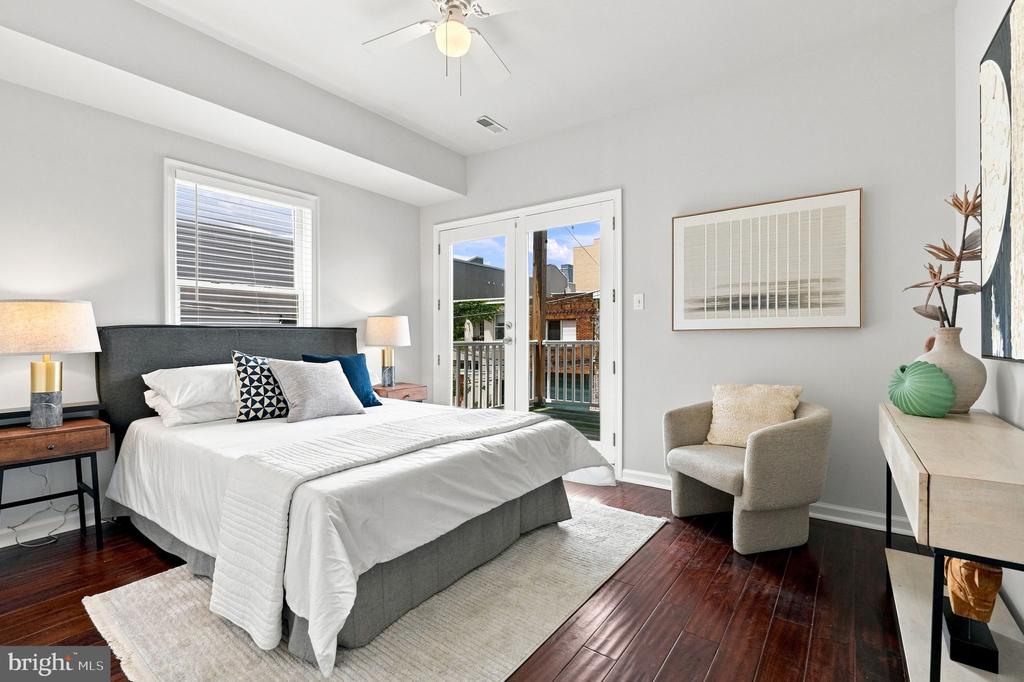 1509 CHRISTIAN STREET Unit: 2