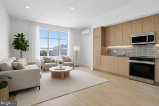 1440 N FRONT STREET Unit: 418