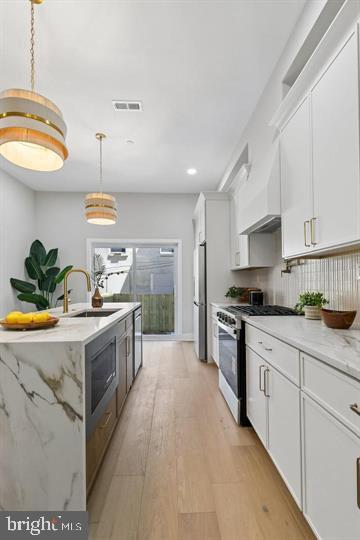 1437 S 8TH STREET