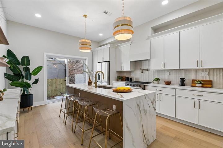 1437 S 8TH STREET