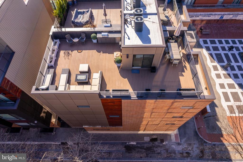 141 S HANCOCK STREET