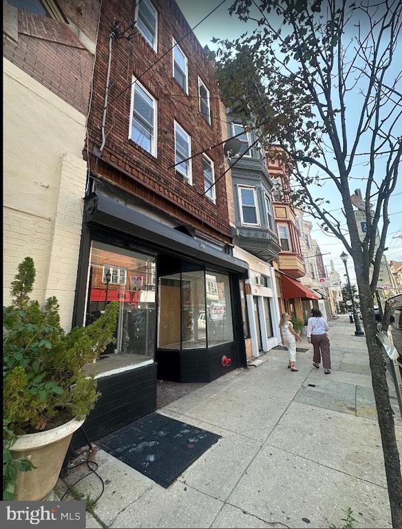 703 S 4TH STREET Unit: 2