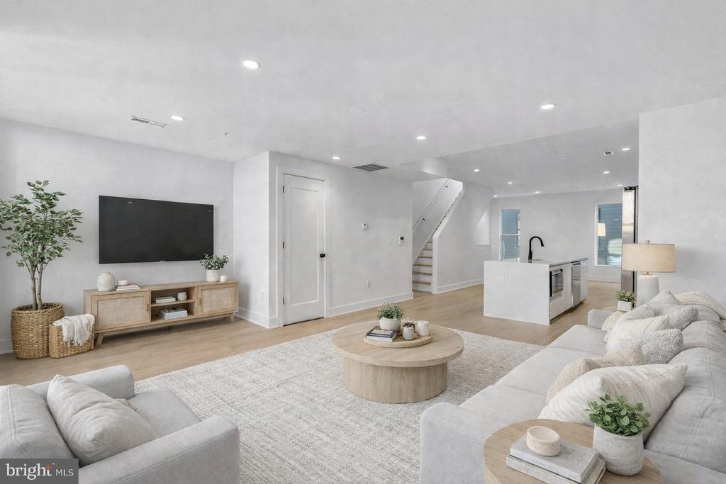 635 N 7TH STREET Unit: H2B