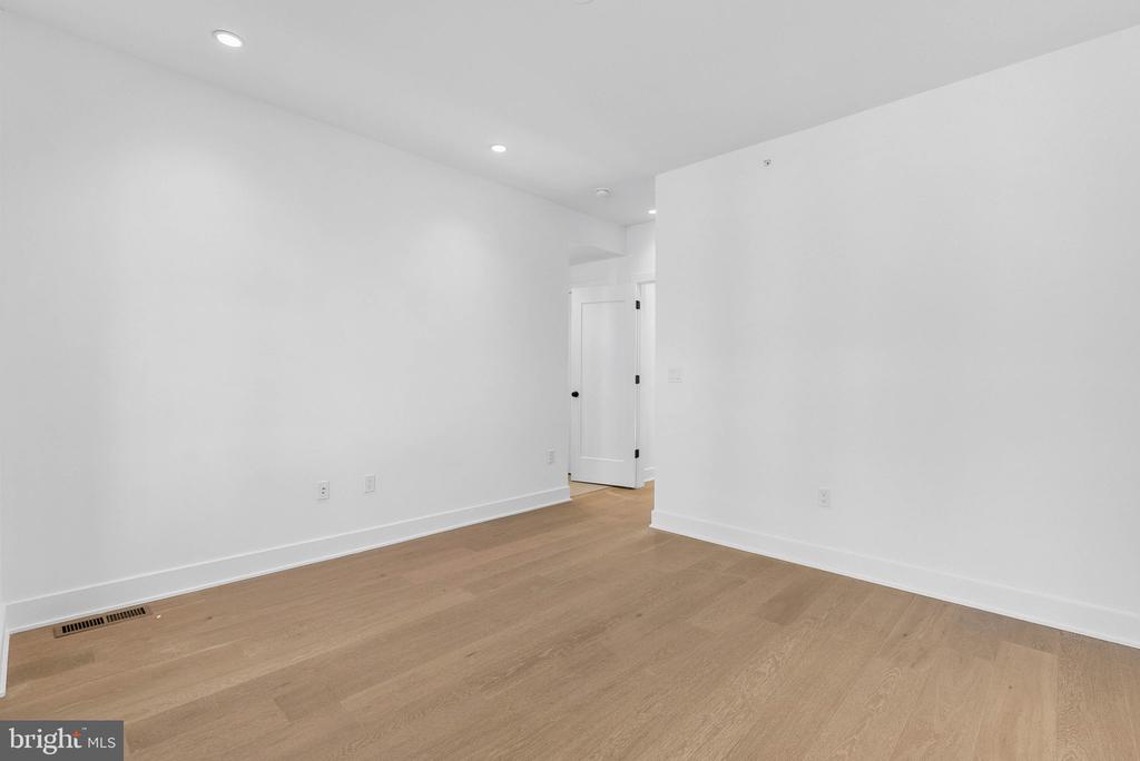 635 N 7TH STREET Unit: H2B