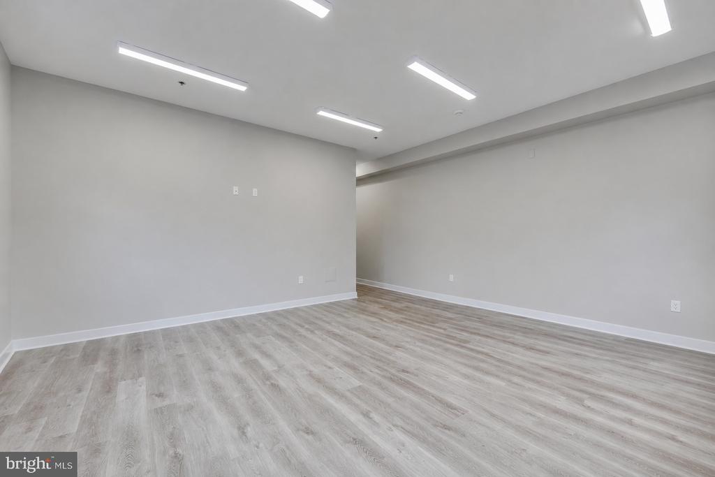 1717 S 2ND STREET Unit: COMMERCIAL