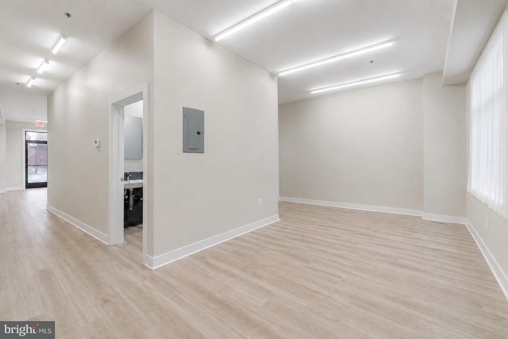 1717 S 2ND STREET Unit: COMMERCIAL