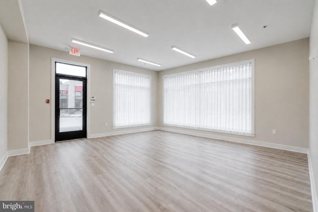1717 S 2ND STREET Unit: COMMERCIAL