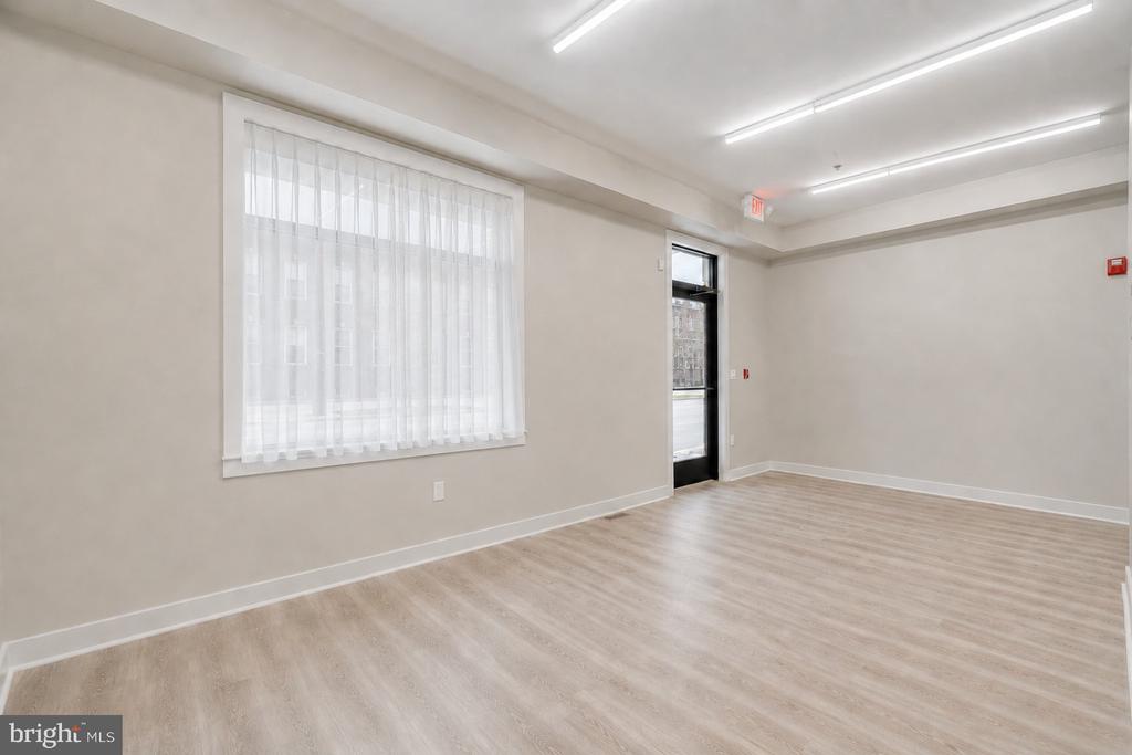 1717 S 2ND STREET Unit: COMMERCIAL