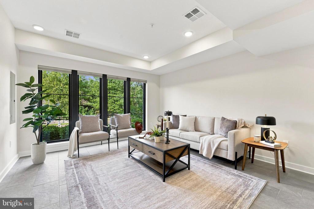 4529 RIVERSIDE WAY
