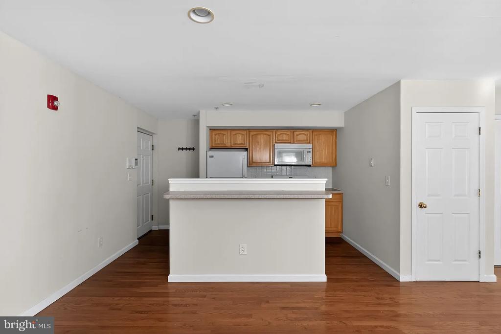 1521 N 15TH STREET Unit: 2