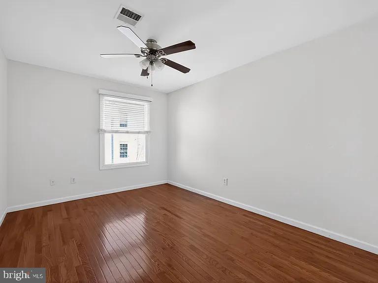 1521 N 15TH STREET Unit: 2