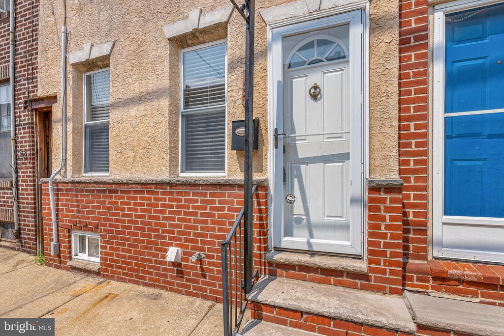 137 SIGEL STREET