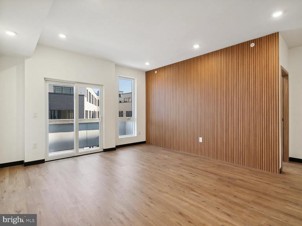 1716 N 2ND STREET Unit: 309