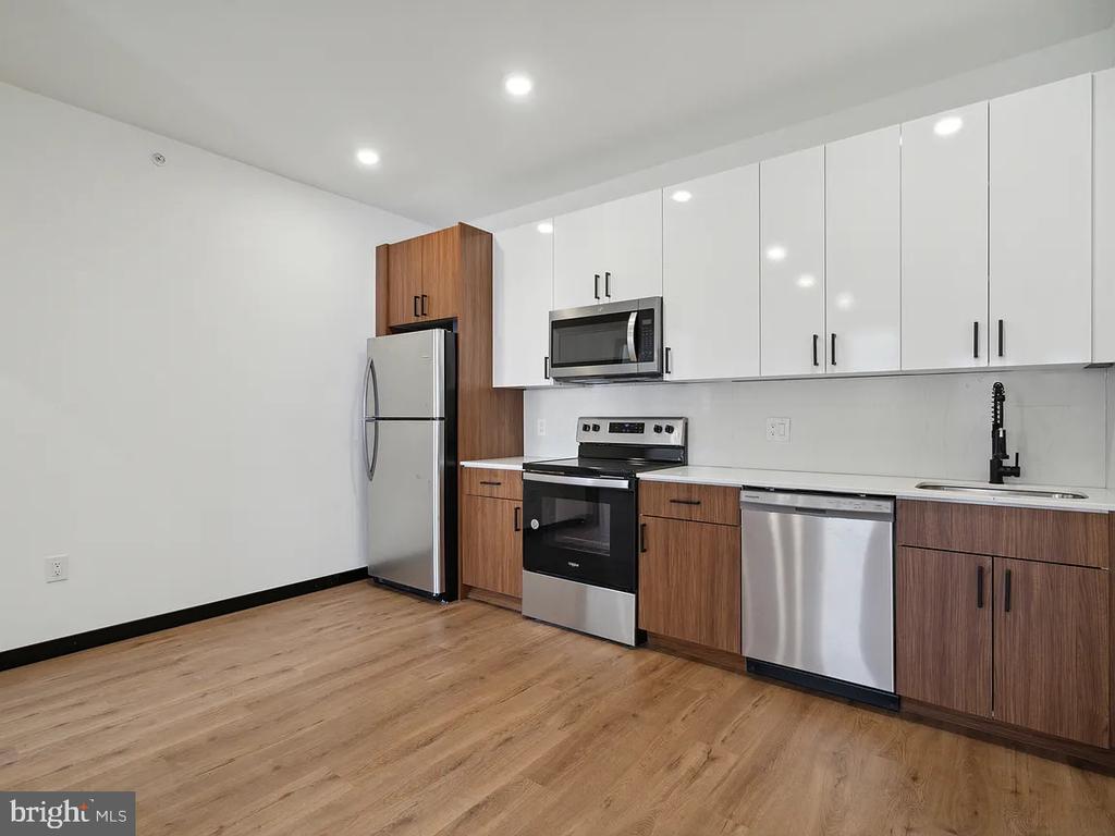 1716 N 2ND STREET Unit: 309