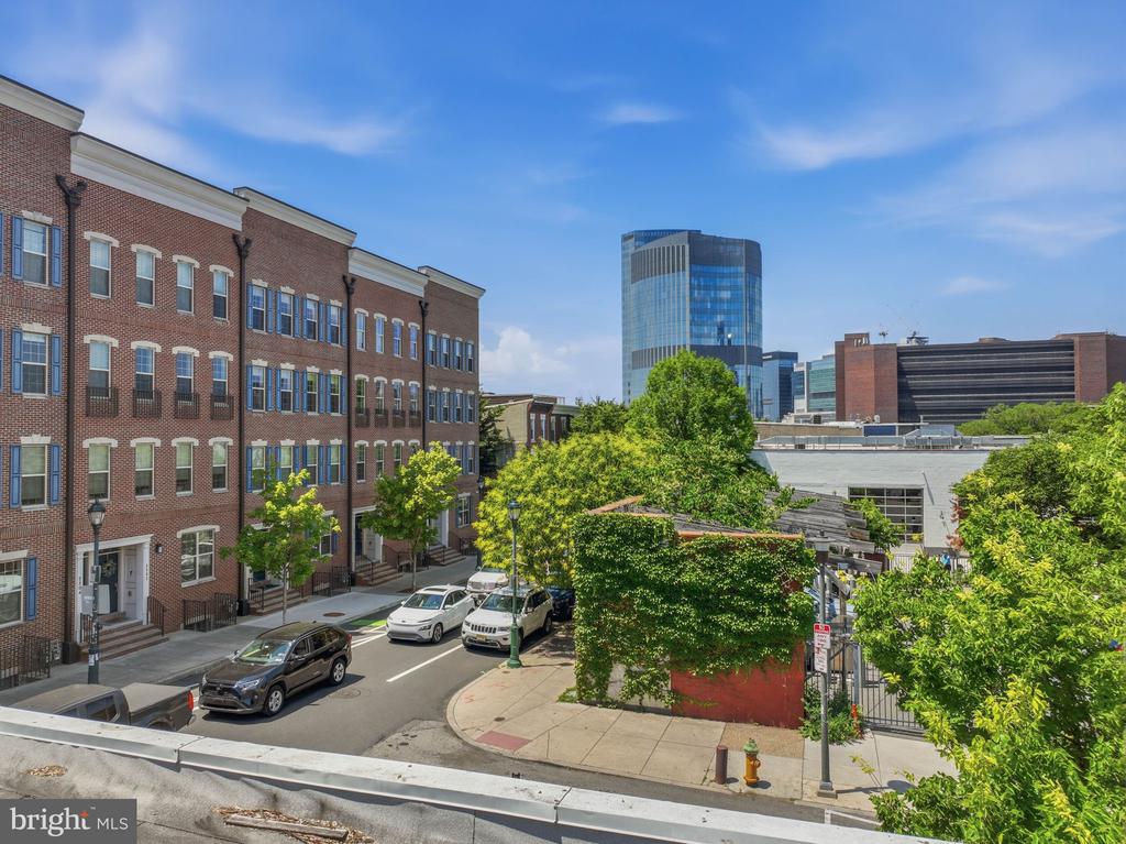 2429 SOUTH STREET Unit: UNIT C