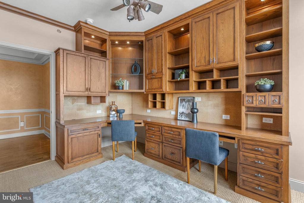 440 S BROAD STREET Unit: 2206 & 2204