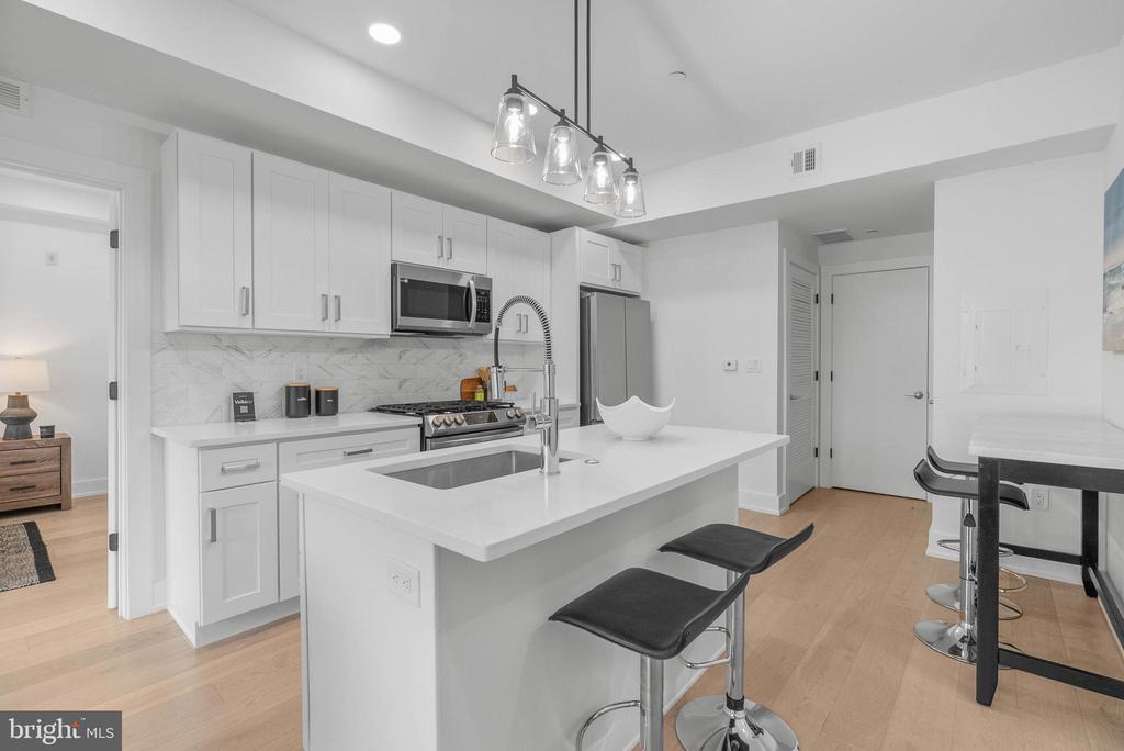 950 N 2ND STREET Unit: UNIT 3C
