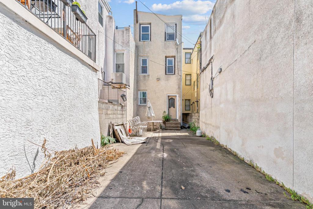 1304 S 10TH STREET