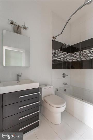 808 N 4TH STREET Unit: 2
