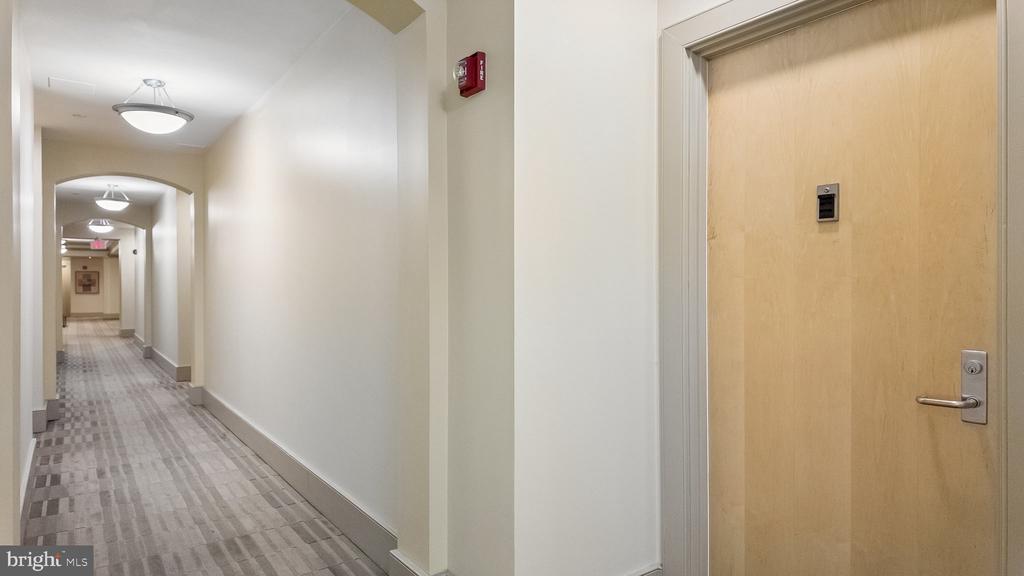 111 S 15TH STREET Unit: 1508