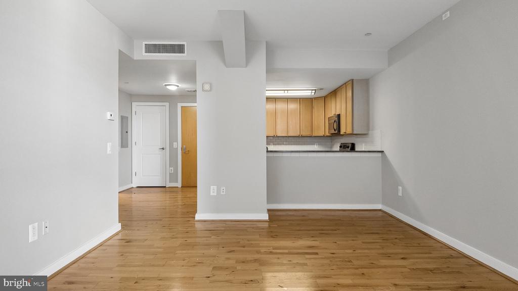 111 S 15TH STREET Unit: 1508