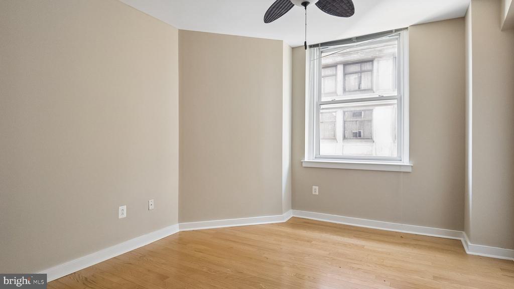 111 S 15TH STREET Unit: 1508