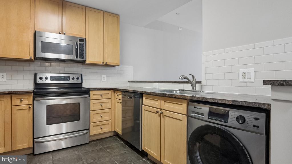 111 S 15TH STREET Unit: 1508