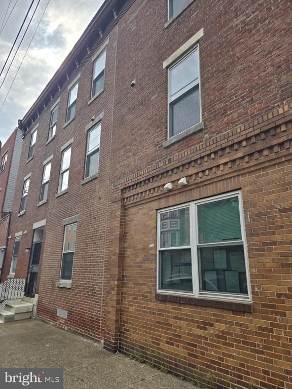 1145 S 10TH STREET Unit: 5