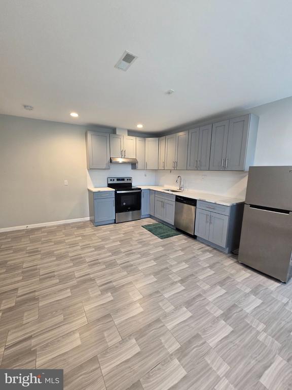 1145 S 10TH STREET Unit: 5