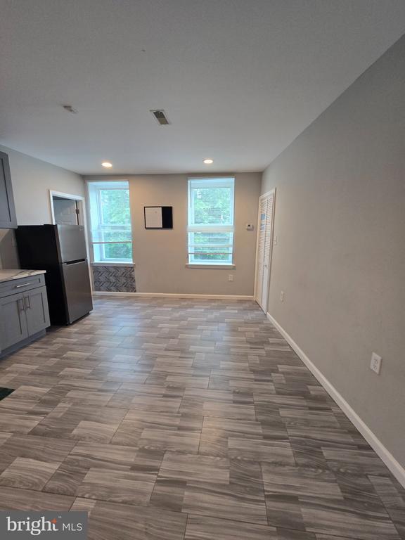 1145 S 10TH STREET Unit: 5