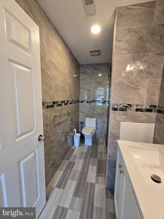1145 S 10TH STREET Unit: 5