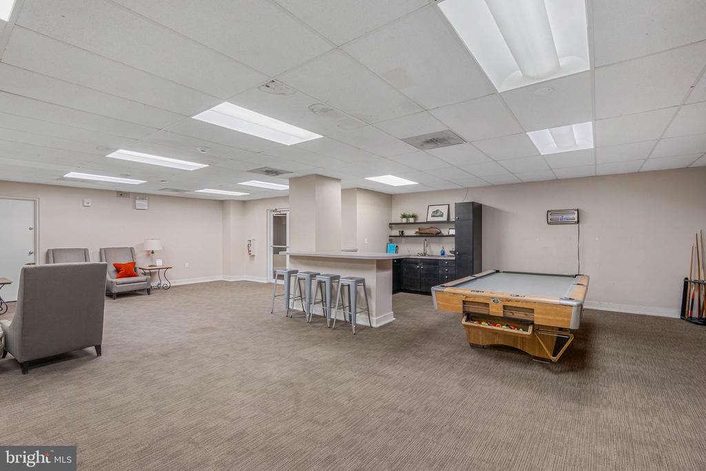 351 S 47TH STREET Unit: B210