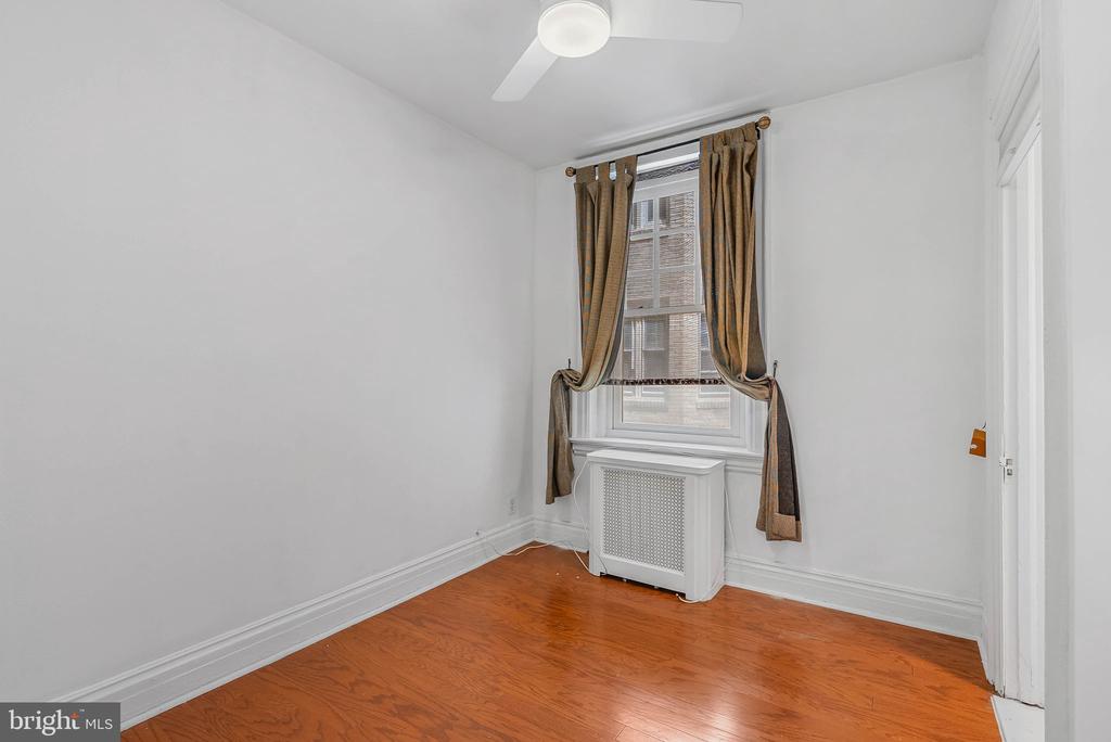 351 S 47TH STREET Unit: B210