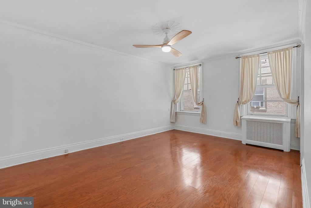 351 S 47TH STREET Unit: B210