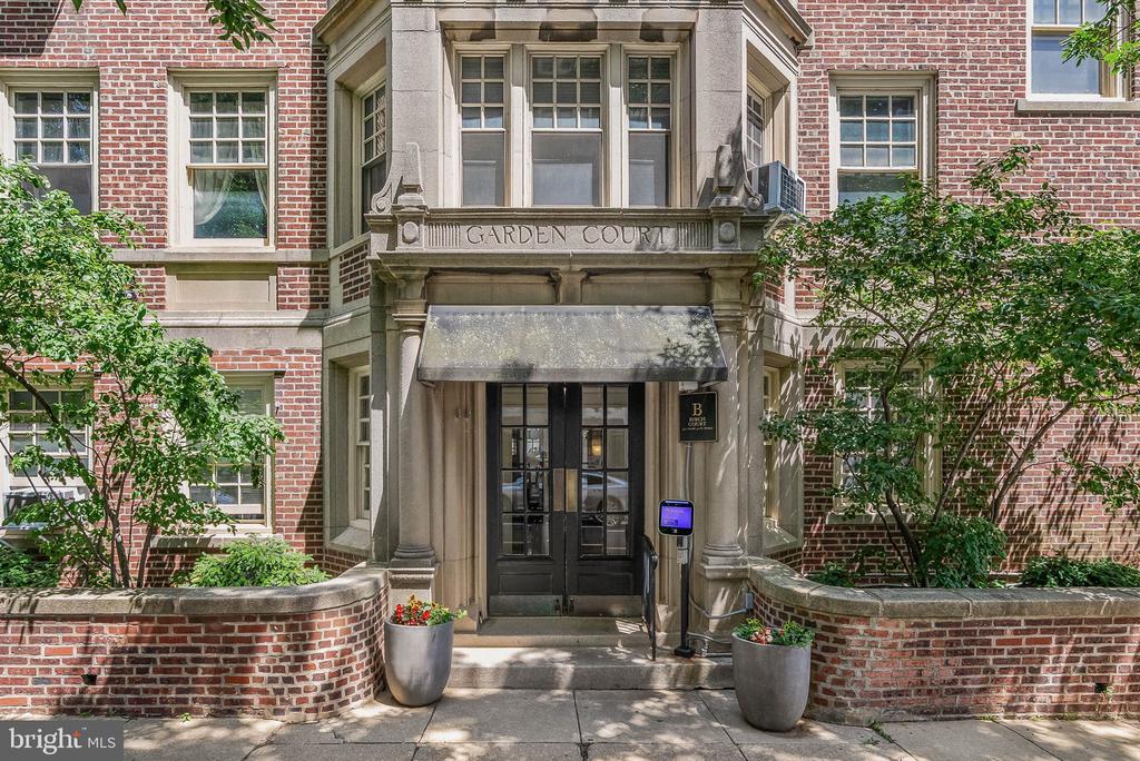 351 S 47TH STREET Unit: B210