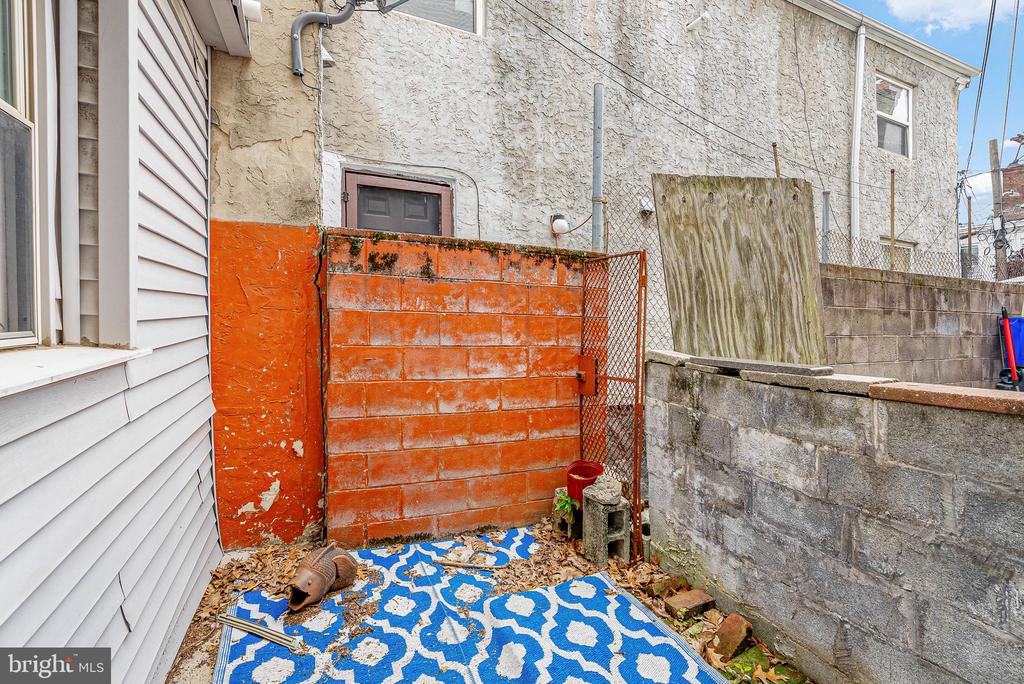 903 S 13TH STREET