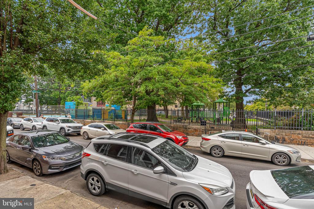 903 S 13TH STREET