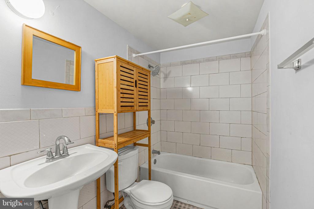 903 S 13TH STREET